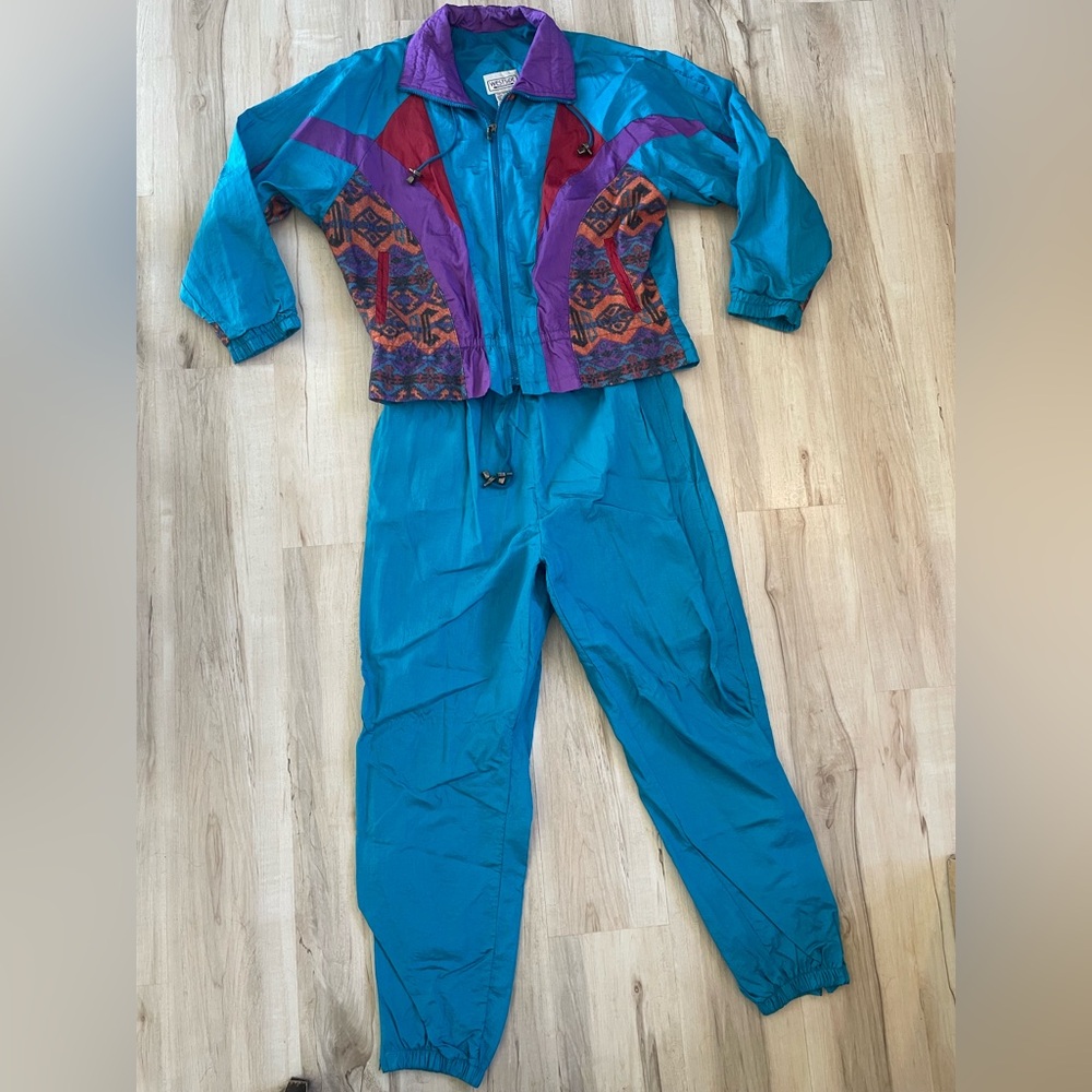 Vintage women’s Large Teal and Purple Women's Tracksuit 2 piece windbreaker ski